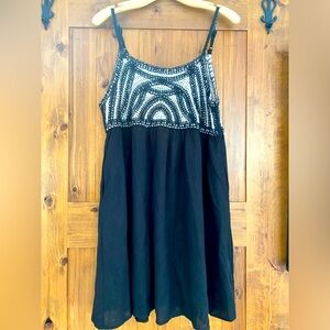 NWOT Miou Muse Crocheted Dress fully lined with pockets